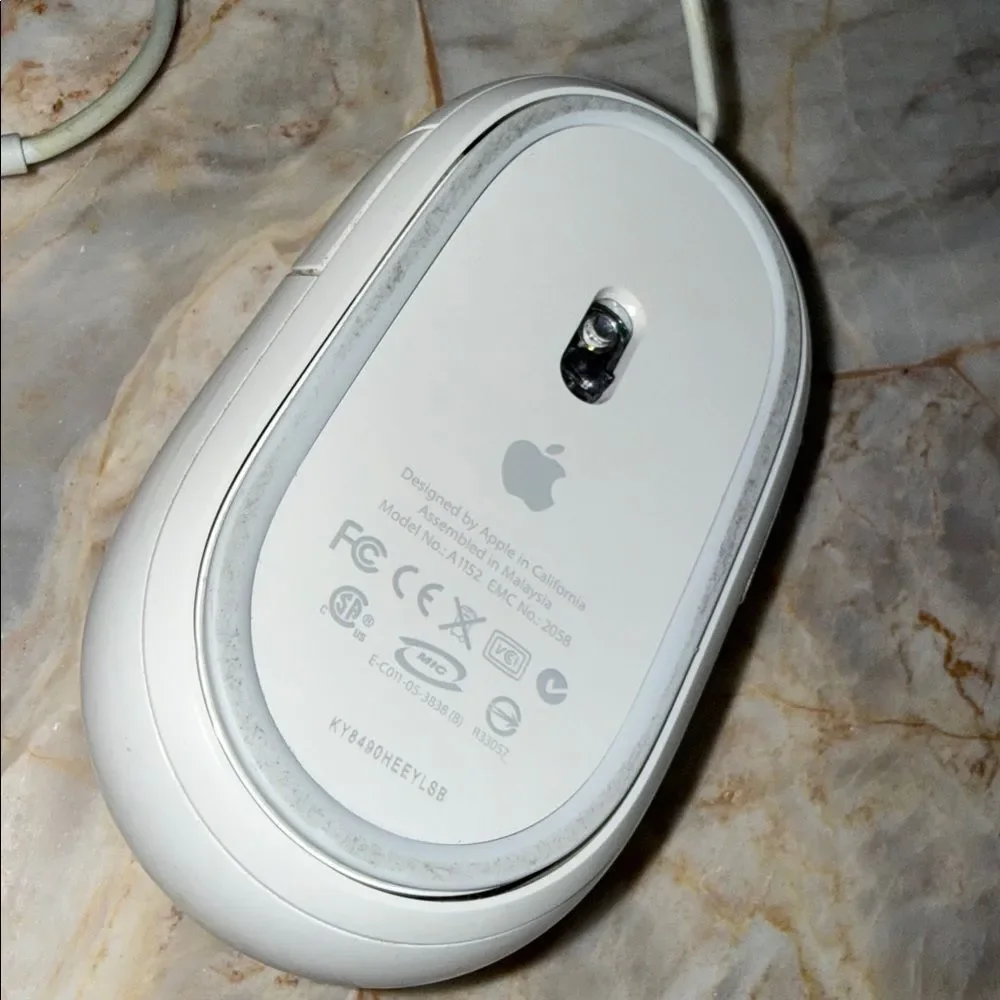 Apple‎ Classic White Wired Mouse